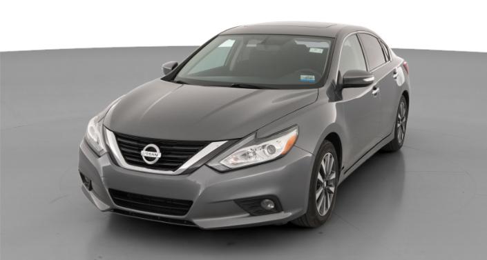 2016 Nissan Altima SV -
                  Lorain, OH