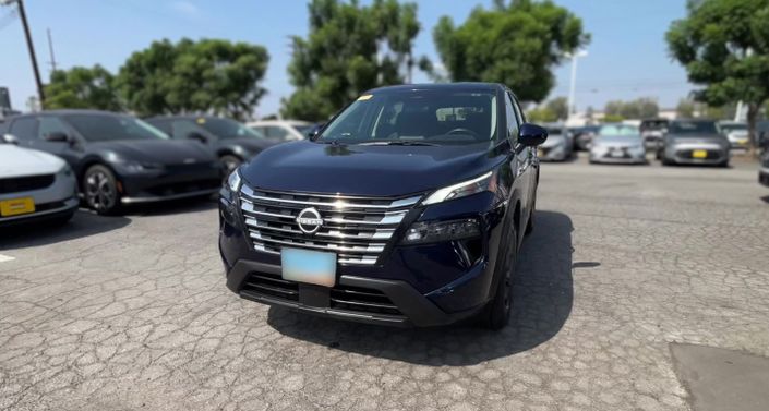 Thumbnail: 2025 Nissan Rogue - 1