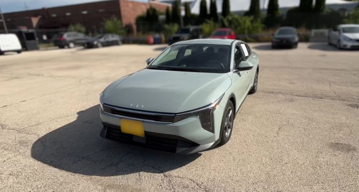 Thumbnail: 2026 Kia K4 - 1