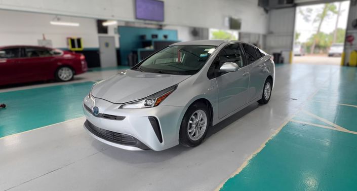 Thumbnail: 2021 Toyota Prius - 1