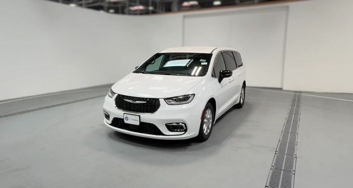 2026 Chrysler Pacifica Select -
                  Tracy, CA