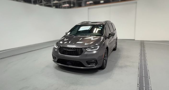 Thumbnail: 2022 Chrysler Pacifica - 1