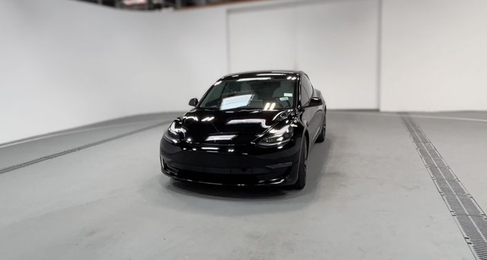 Thumbnail: 2023 Tesla Model 3 - 1