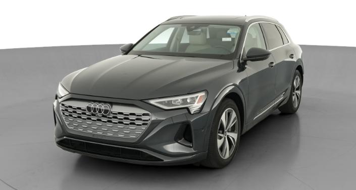 Thumbnail: 2024 Audi Q8 e-tron - 1
