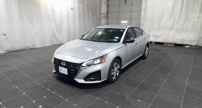 Thumbnail: 2024 Nissan Altima - 1