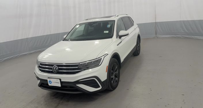 Thumbnail: 2024 Volkswagen Tiguan - 1