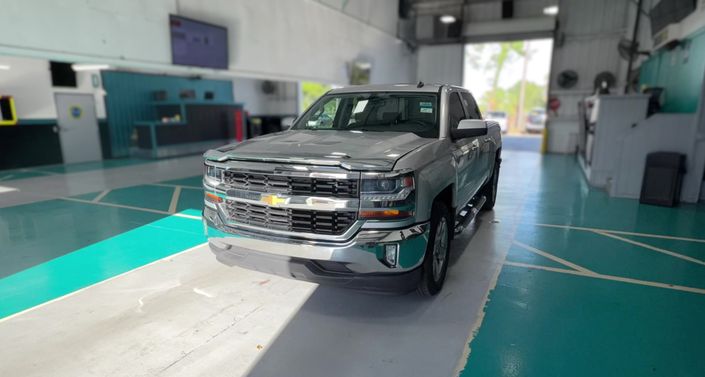 Thumbnail: 2018 Chevrolet Silverado 1500 - 1