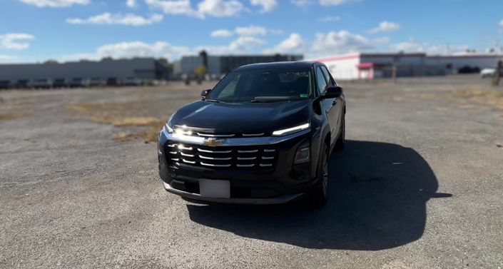 Thumbnail: 2025 Chevrolet Equinox - 1