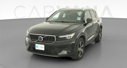 2025 Volvo XC40