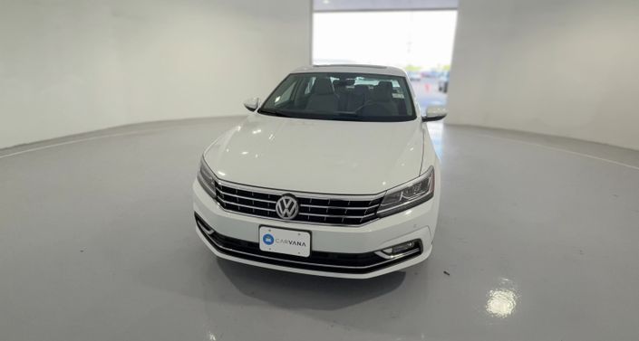 2018 Volkswagen Passat 2.0T -
                  Tempe, AZ