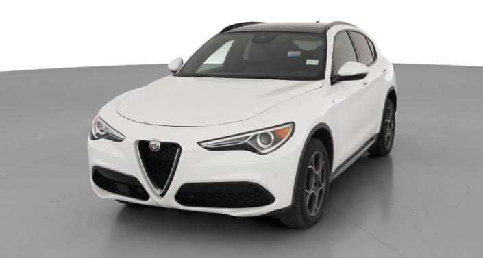 Thumbnail: 2023 Alfa Romeo Stelvio - 1