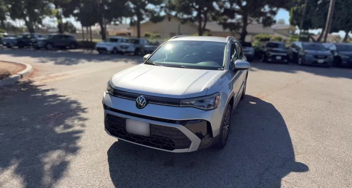 Thumbnail: 2026 Volkswagen Taos - 1
