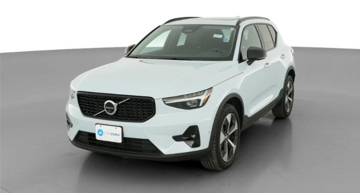 Thumbnail: 2026 Volvo XC40 - 1