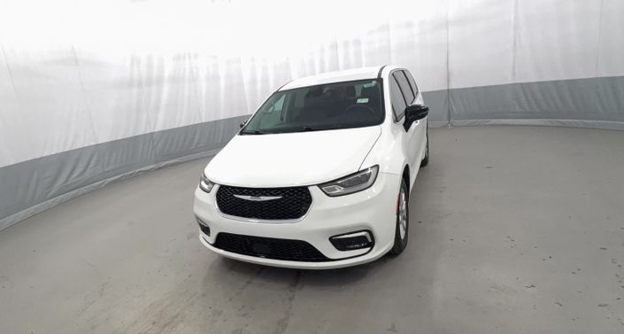 2024 Chrysler Pacifica Touring L -
                  Akron, NY