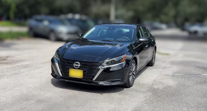 Thumbnail: 2025 Nissan Altima - 1