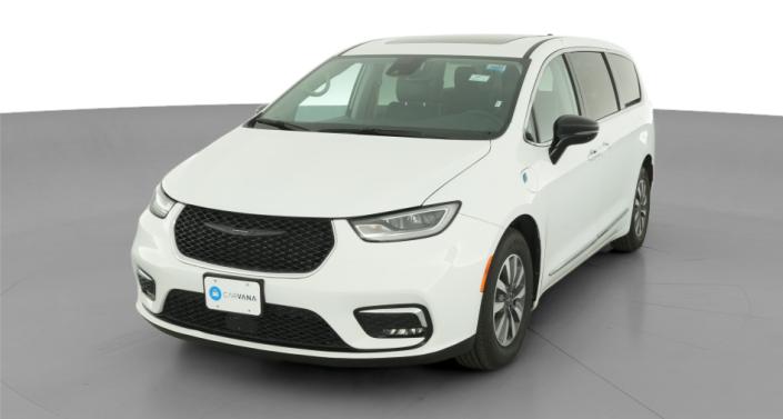 Thumbnail: 2023 Chrysler Pacifica - 1