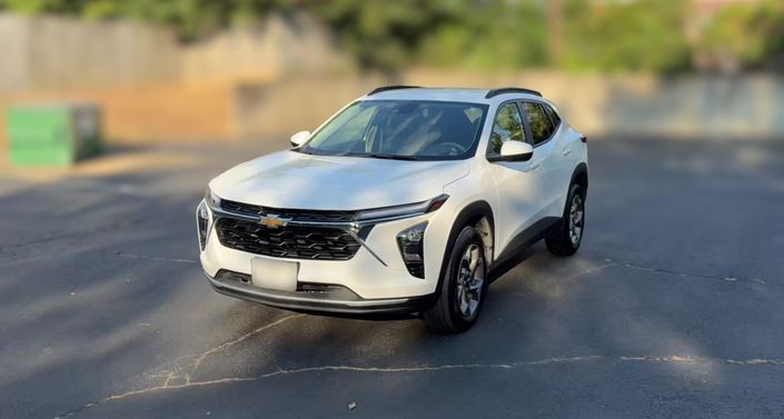 Thumbnail: 2025 Chevrolet Trax - 1