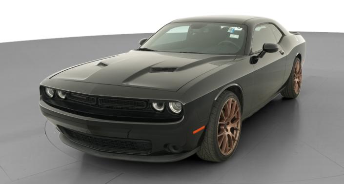 2019 Dodge Challenger SXT -
                  Auburn, GA