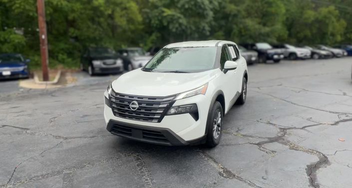 Thumbnail: 2026 Nissan Rogue - 1