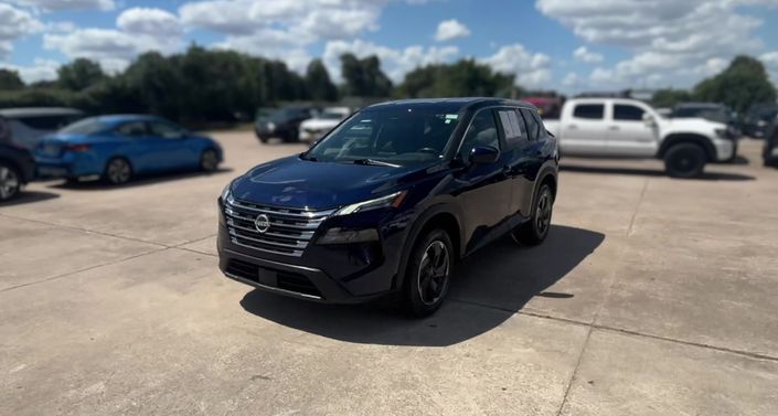 Thumbnail: 2025 Nissan Rogue - 1