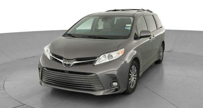 Thumbnail: 2020 Toyota Sienna - 1