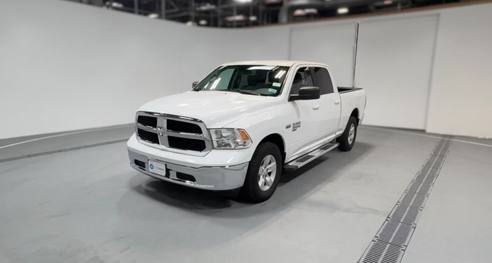 Thumbnail: 2019 RAM 1500 Classic - 1