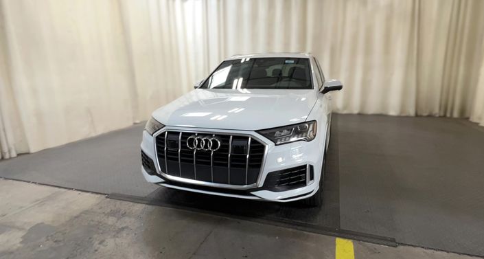 Thumbnail: 2023 Audi Q7 - 1