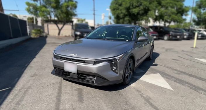 Thumbnail: 2026 Kia K4 - 1