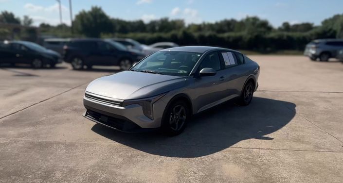 Thumbnail: 2025 Kia K4 - 1