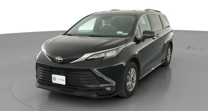 Thumbnail: 2026 Toyota Sienna - 1
