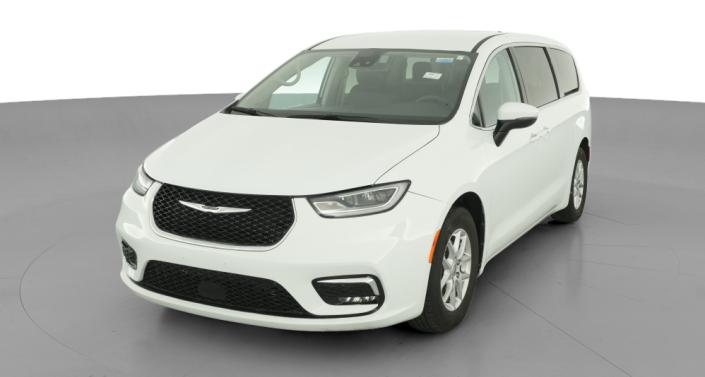 Thumbnail: 2023 Chrysler Pacifica - 1