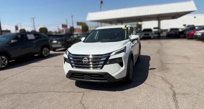 Thumbnail: 2026 Nissan Rogue - 1