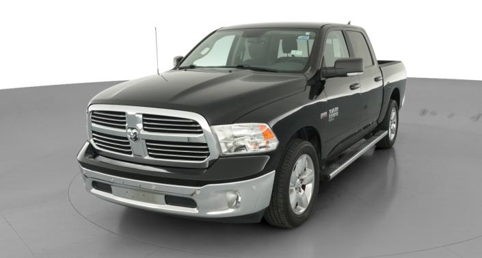 Thumbnail: 2019 RAM 1500 Classic - 1