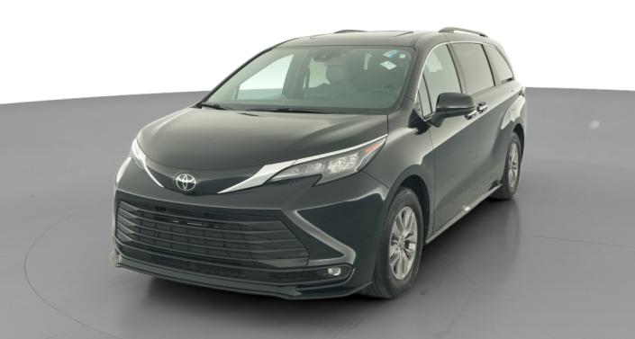 Thumbnail: 2026 Toyota Sienna - 1