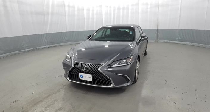 Thumbnail: 2019 Lexus ES - 1
