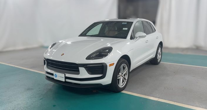 Thumbnail: 2022 Porsche Macan - 1