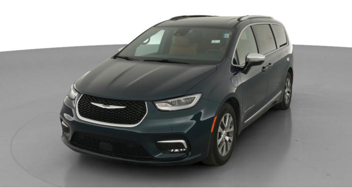 Thumbnail: 2025 Chrysler Pacifica - 1