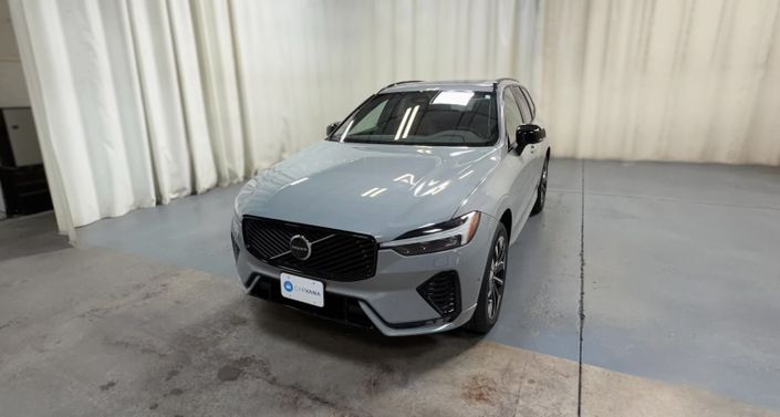 Thumbnail: 2026 Volvo XC60 - 1