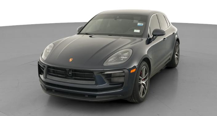 Thumbnail: 2022 Porsche Macan - 1