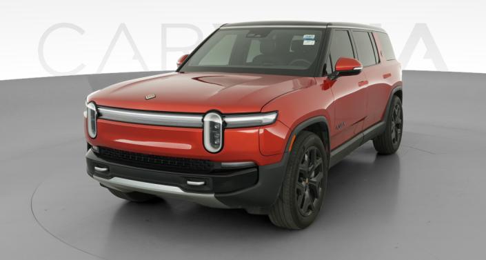 2025 Rivian R1S