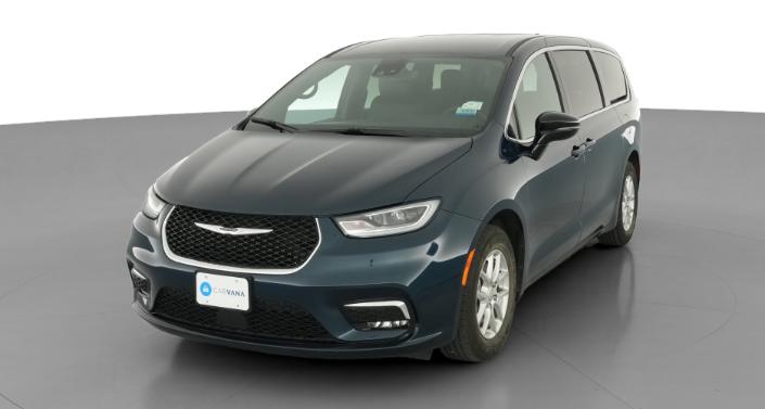 2025 Chrysler Pacifica Select -
                  Tooele, UT