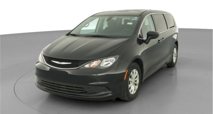 Thumbnail: 2017 Chrysler Pacifica - 1