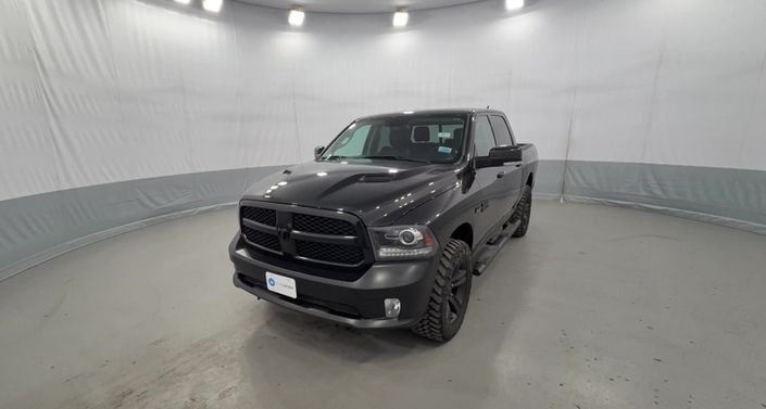 2017 RAM 1500 Pickup Night