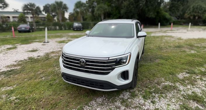 Thumbnail: 2026 Volkswagen Atlas - 1