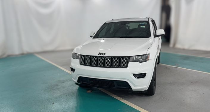 Thumbnail: 2018 Jeep Grand Cherokee - 1