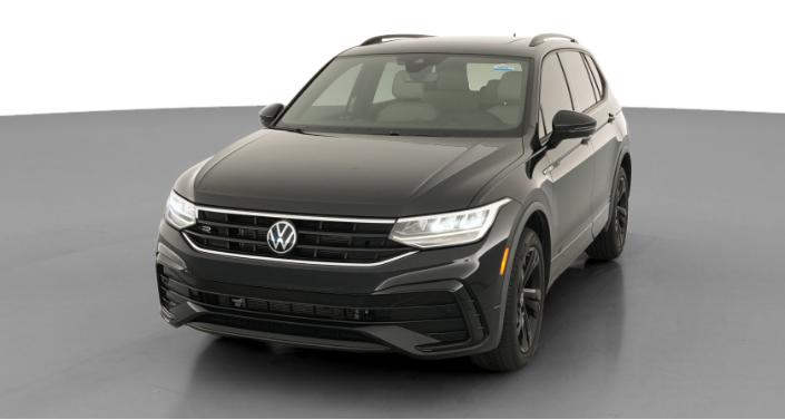 Thumbnail: 2023 Volkswagen Tiguan - 1