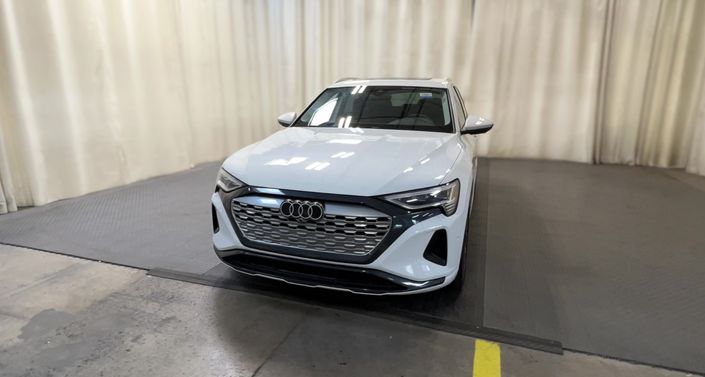 2024 Audi Q8 e-tron Premium Plus -
                  Riverside, CA
