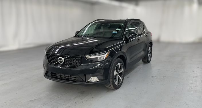 2026 Volvo XC40