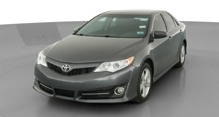2014 Toyota Camry SE -
                  Indianapolis, IN