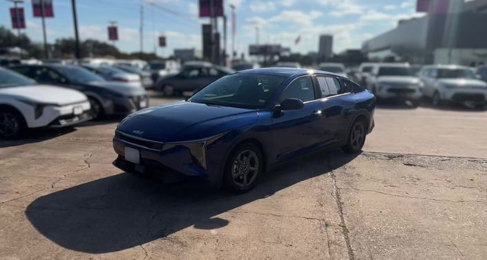 Thumbnail: 2026 Kia K4 - 1